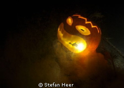 Happy Halloween! :-) By a dive in the lake of Zürich! Was... by Stefan Heer 
